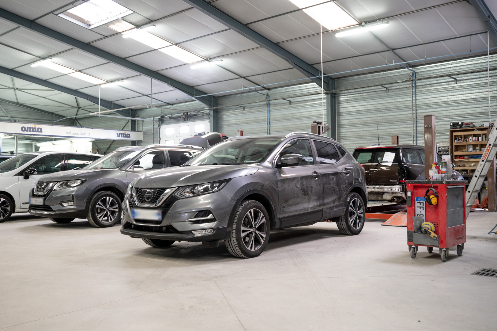 Atelier de réparation de carrosserie automobile et de peinture basé à Châteauroux